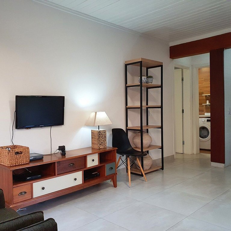 Flat 50m da praia Maresias Cond com lazer completo