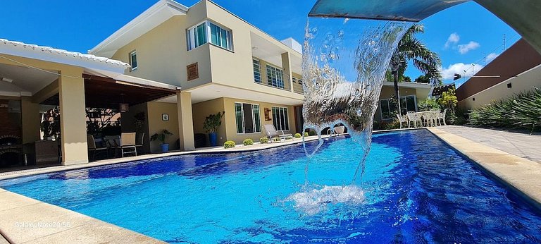 Casa Fênix alto padrão para famílias