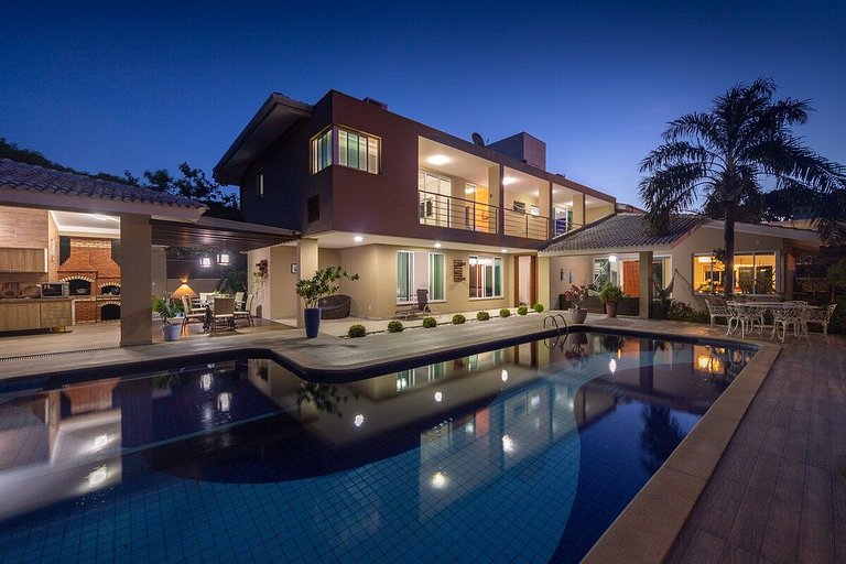Casa Fênix alto padrão para famílias