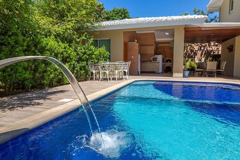 Casa Fênix alto padrão para famílias