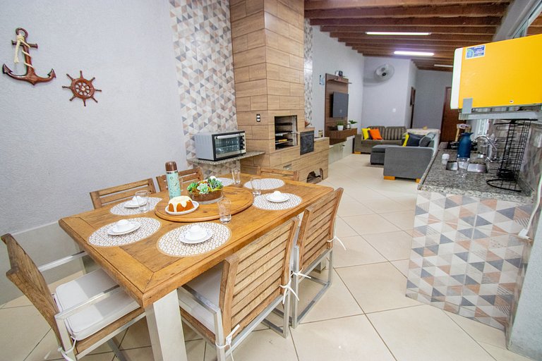 Casa 5 quartos, varanda com vista para piscina
