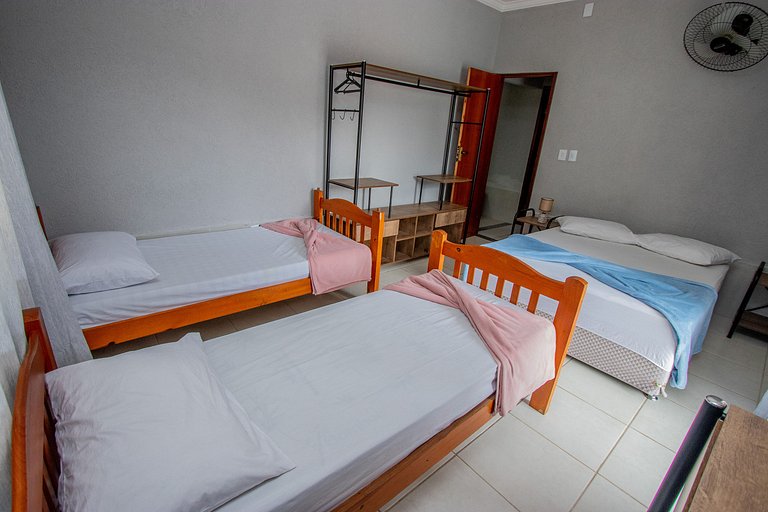 Casa 5 quartos, varanda com vista para piscina