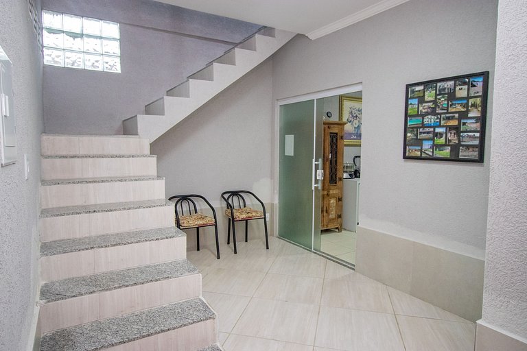 Casa 5 quartos, varanda com vista para piscina