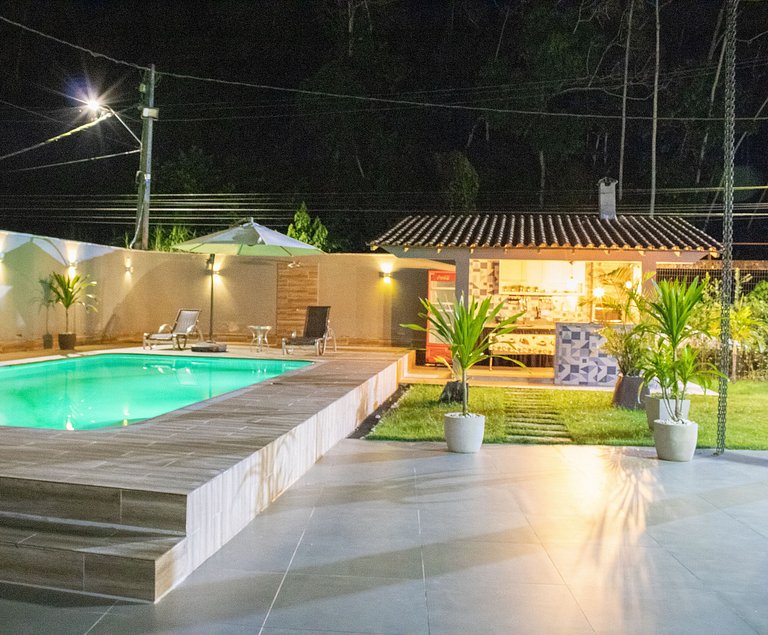 Casa 5 quartos, varanda com vista para piscina