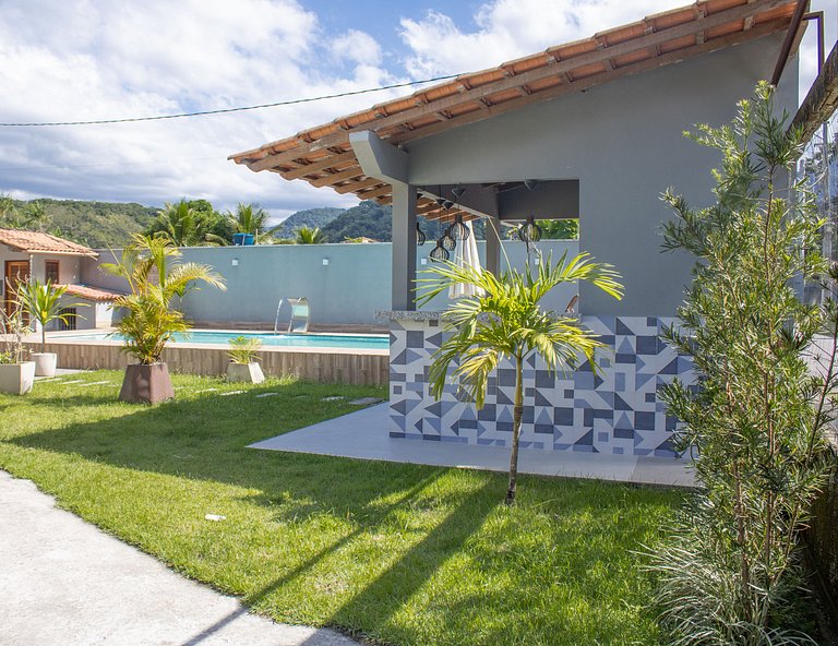 Casa 5 quartos, varanda com vista para piscina