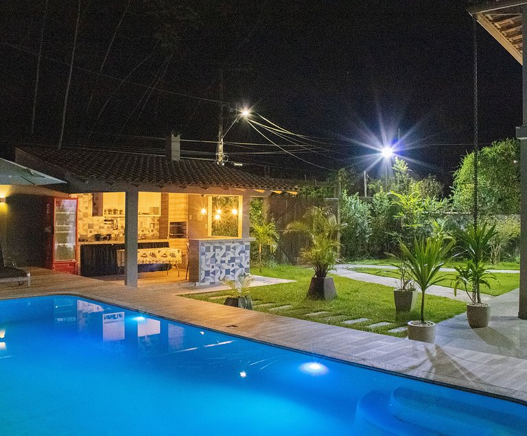 Casa 5 quartos, varanda com vista para piscina