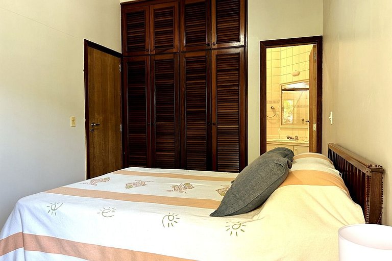 Juquey Gourmet com piscina a 250m da Praia