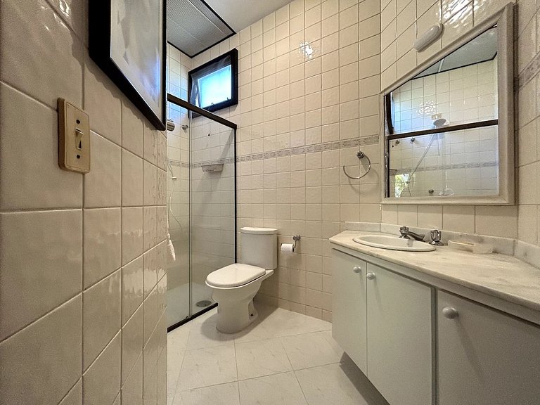 Juquey Gourmet com piscina a 250m da Praia
