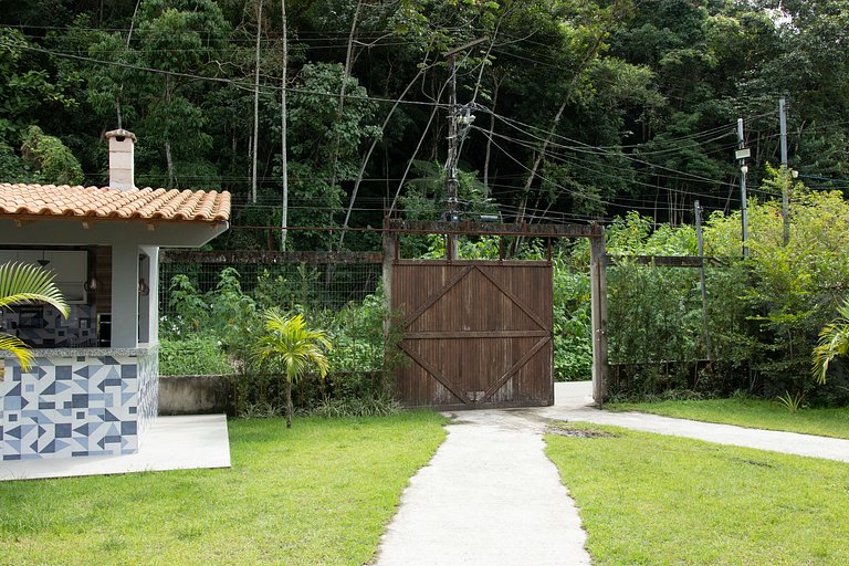Casa 5 quartos, varanda com vista para piscina
