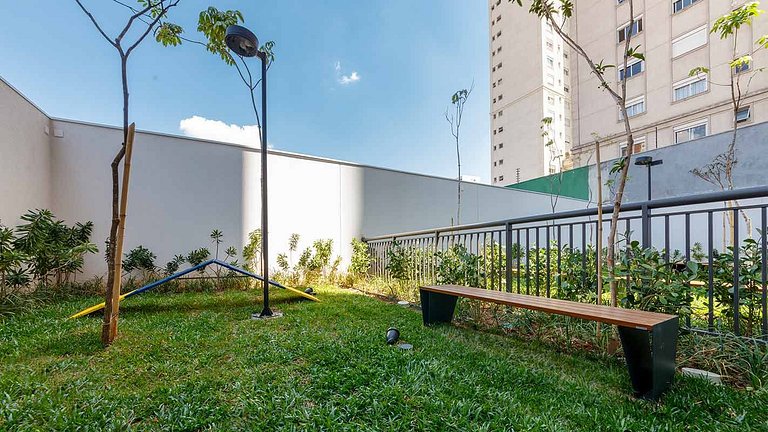 Ap Novinho c/ Varanda Garden e Telão - Aceita Pet