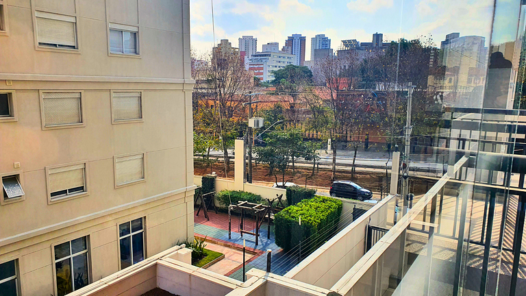 Apto Próximo ao Metrô V. Mariana e Ibirapuera