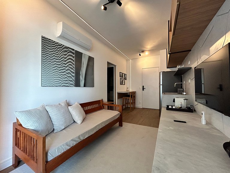 Modern 1-Bedroom Condo Close to Ibirapuera Park