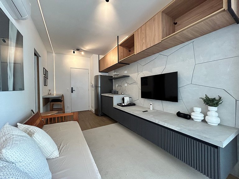 Modern 1-Bedroom Condo Close to Ibirapuera Park