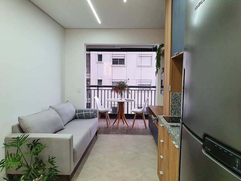 Apto com Vista Recém Reformado Prox. ao Ibirapuera