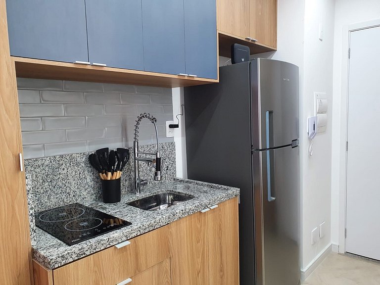 Apto com Vista Recém Reformado Prox. ao Ibirapuera