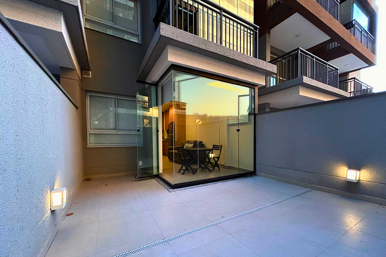 Modern 1-Bedroom Condo Close to Ibirapuera Park