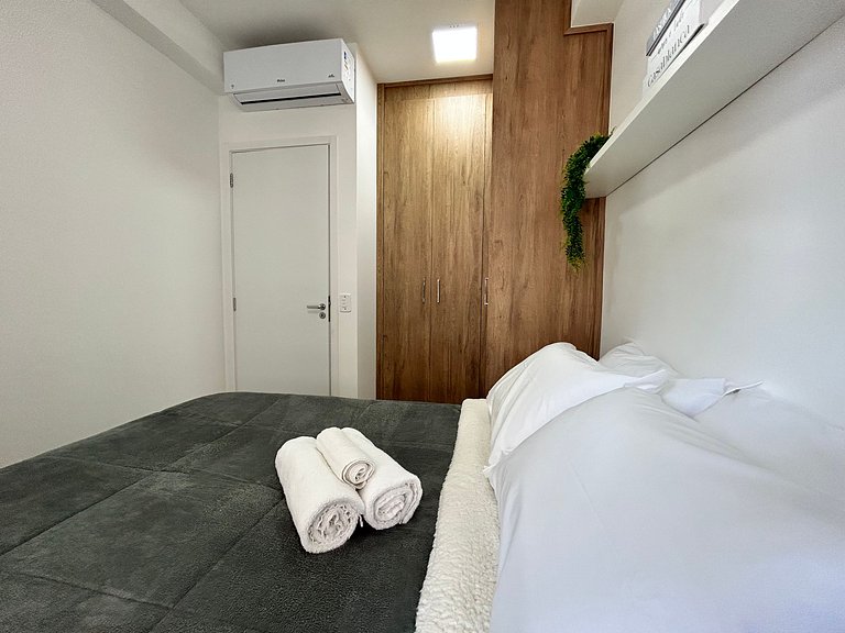 Modern 1-Bedroom Condo Close to Ibirapuera Park