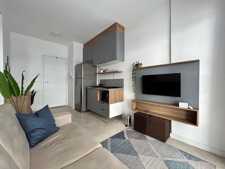 Modern 1-Bedroom Condo Close to Ibirapuera Park