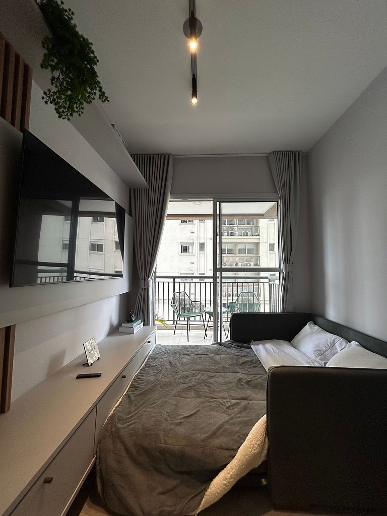 Modern 1-Bedroom Condo Close to Ibirapuera Park
