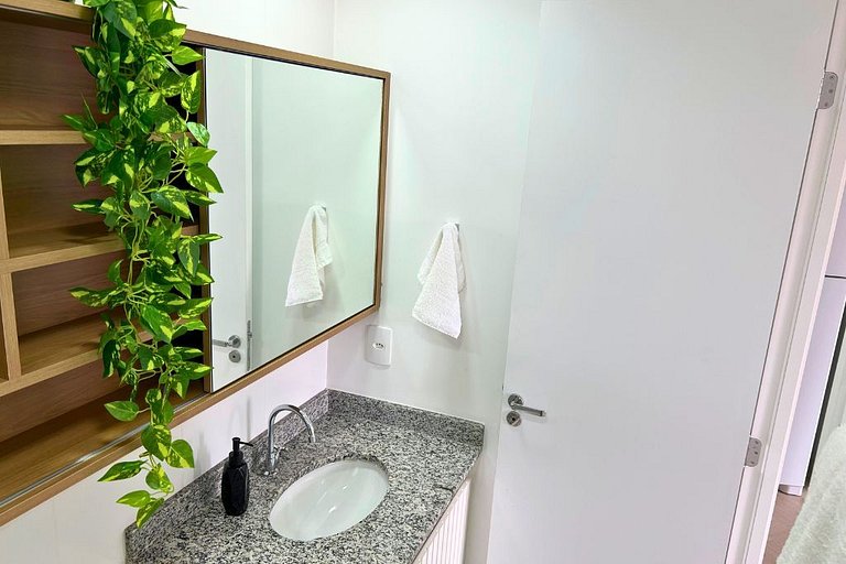 Modern 1-Bedroom Condo Close to Ibirapuera Park