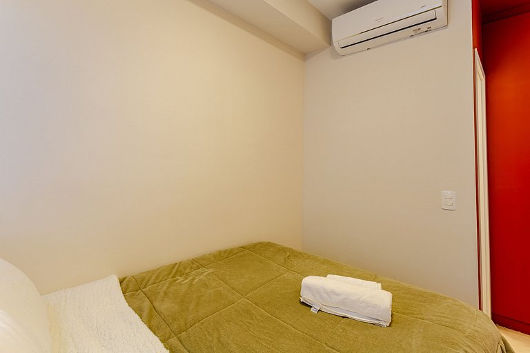 Modern 1-Bedroom Condo Close to Ibirapuera Park
