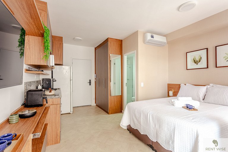 Modern 1-Bedroom Condo Close to Ibirapuera Park