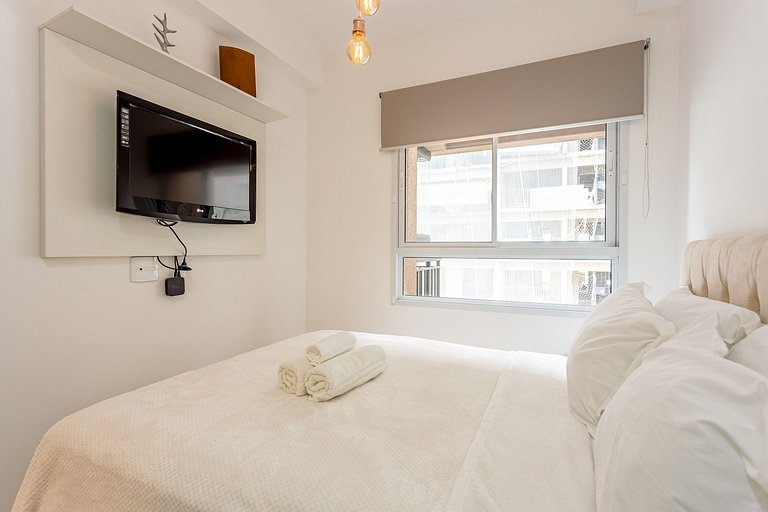 Modern 1-Bedroom Condo Close to Ibirapuera Park