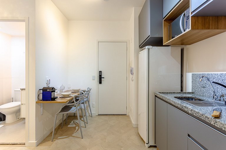 Modern 1-Bedroom Condo Close to Ibirapuera Park