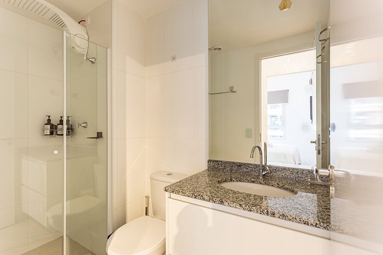 Modern 1-Bedroom Condo Close to Ibirapuera Park