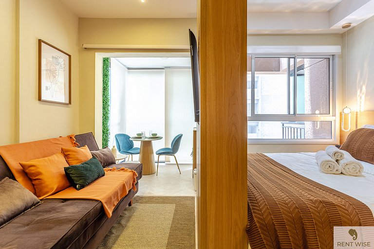 Modern 1-Bedroom Condo Close to Ibirapuera Park
