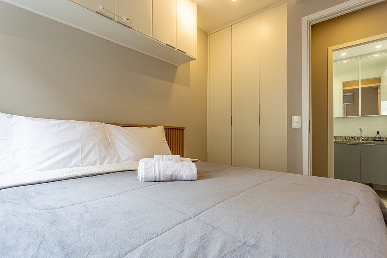 Modern 1-Bedroom Condo Close to Ibirapuera Park