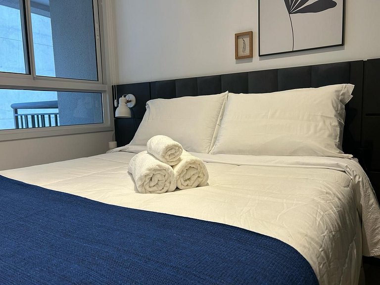 Apartamento novo e reformado 100% completo, com varanda