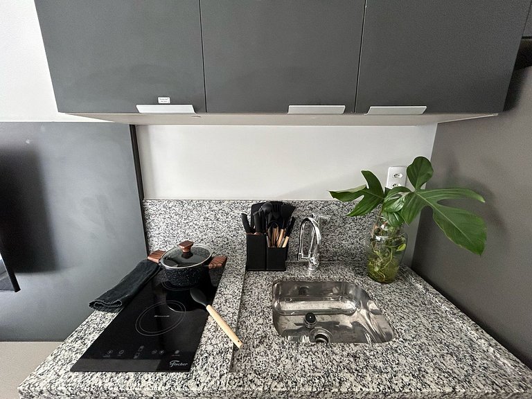 Modern 1-Bedroom Condo Close to Ibirapuera Park