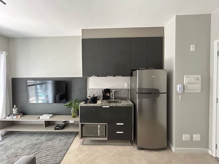 Modern 1-Bedroom Condo Close to Ibirapuera Park
