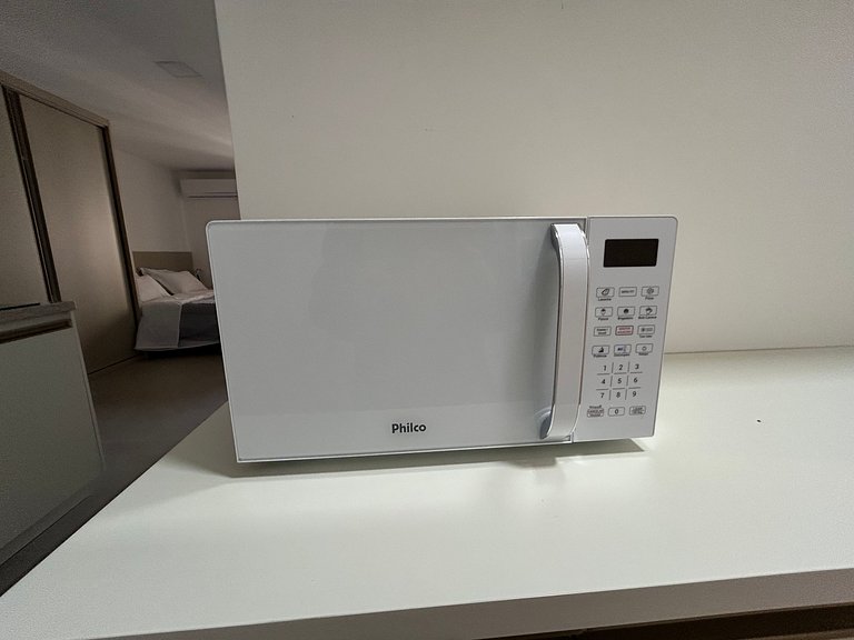 Ap novo, excelente localização, A/C Metrô Ana Rosa