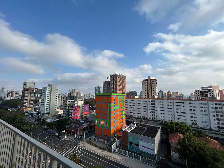 Ap novo, excelente localização, A/C Metrô Ana Rosa