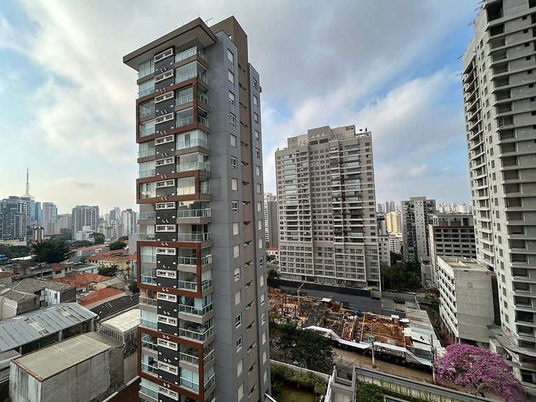 Ap novo, excelente localização, A/C Metrô Ana Rosa