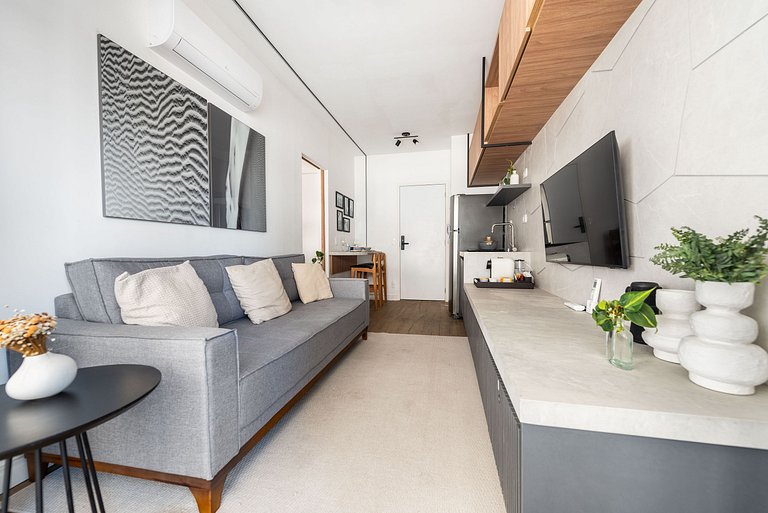 Modern 1-Bedroom Condo Close to Ibirapuera Park