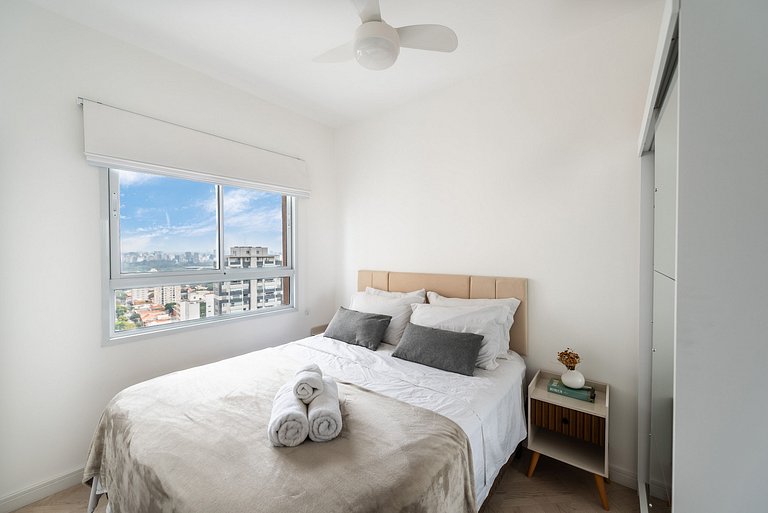2 Dorm, varanda c/ vista e vaga - Vila Mariana