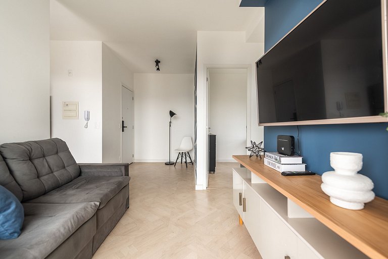 2 Dorm, varanda c/ vista e vaga - Vila Mariana
