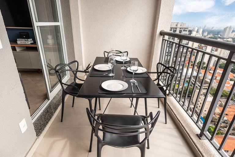 2 Dorm, varanda c/ vista e vaga - Vila Mariana