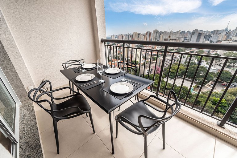 2 Dorm, varanda c/ vista e vaga - Vila Mariana