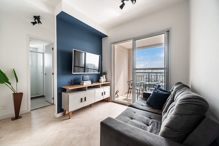 2 Dorm, varanda c/ vista e vaga - Vila Mariana