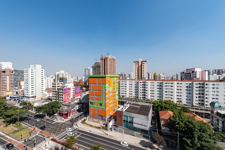 Ap novo, excelente localização, A/C Metrô Ana Rosa