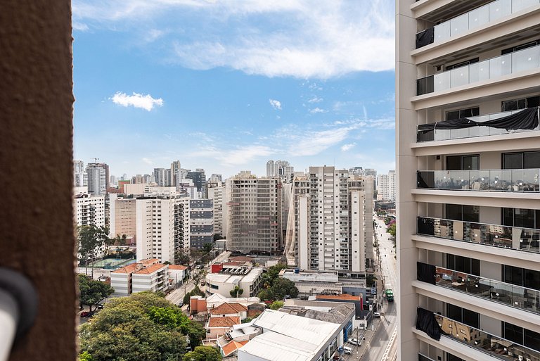 Apto Novinho Prox. ao Metrô e Ibirapuera