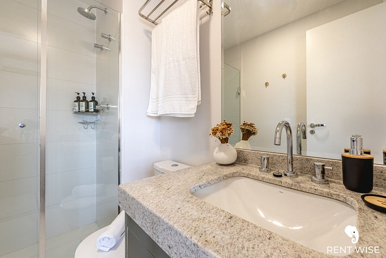 Brand New Studio Excellent Location