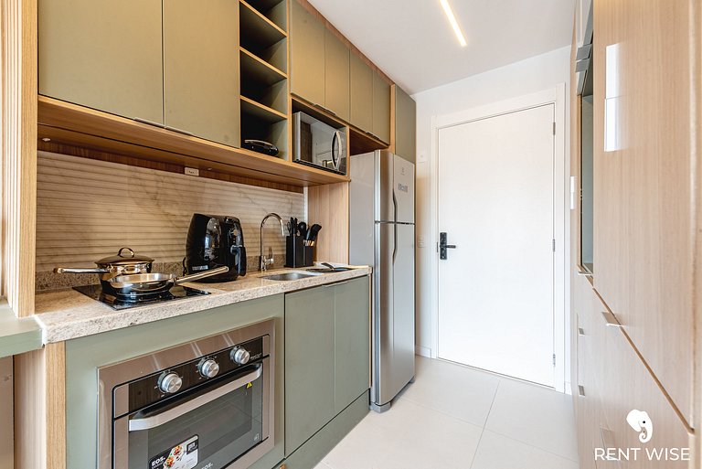Brand New Studio Excellent Location