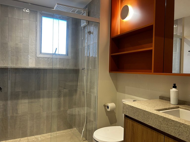 Studio novo, completo e decorado Próx. ao Metrô