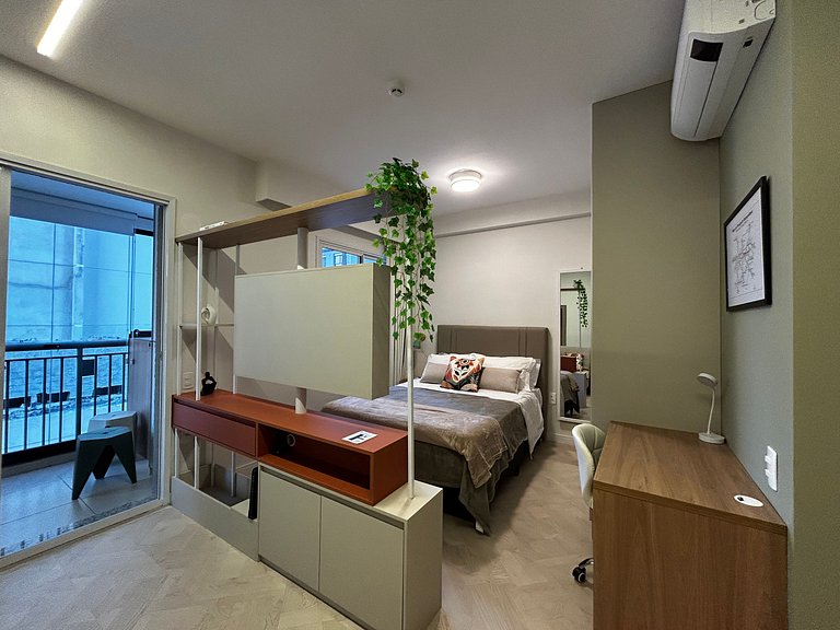 Studio novo, completo e decorado Próx. ao Metrô