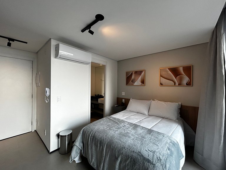 Lindo Studio Bem Localizado e Prox do Metrô